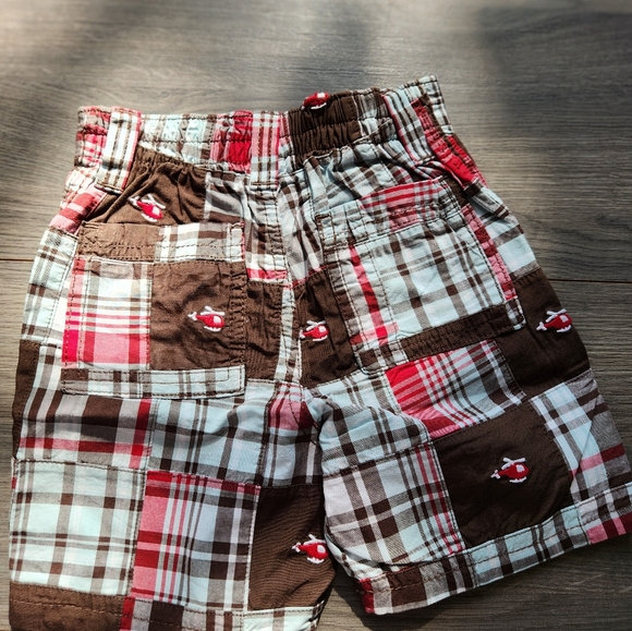 Matching Polo, Tee, and Shorts with Helicopter Appliques - Picture 10 of 14